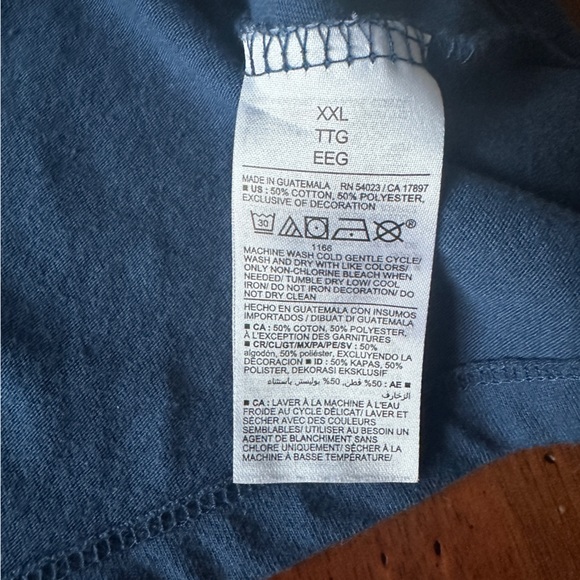 Minnie Mouse Heart USA Relaxed Fit Short Boxy Top Red White and Blue Disney XXL - Picture 6 of 6